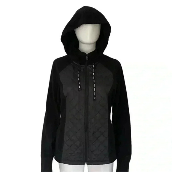 Jackets & Blazers - FILA sport zip up jacket, Sz M‎